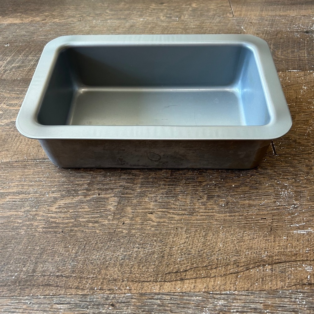 Rema AirBake Nonstick Loaf Pan Insulated Aluminum Bread Meatloaf Baking Pan